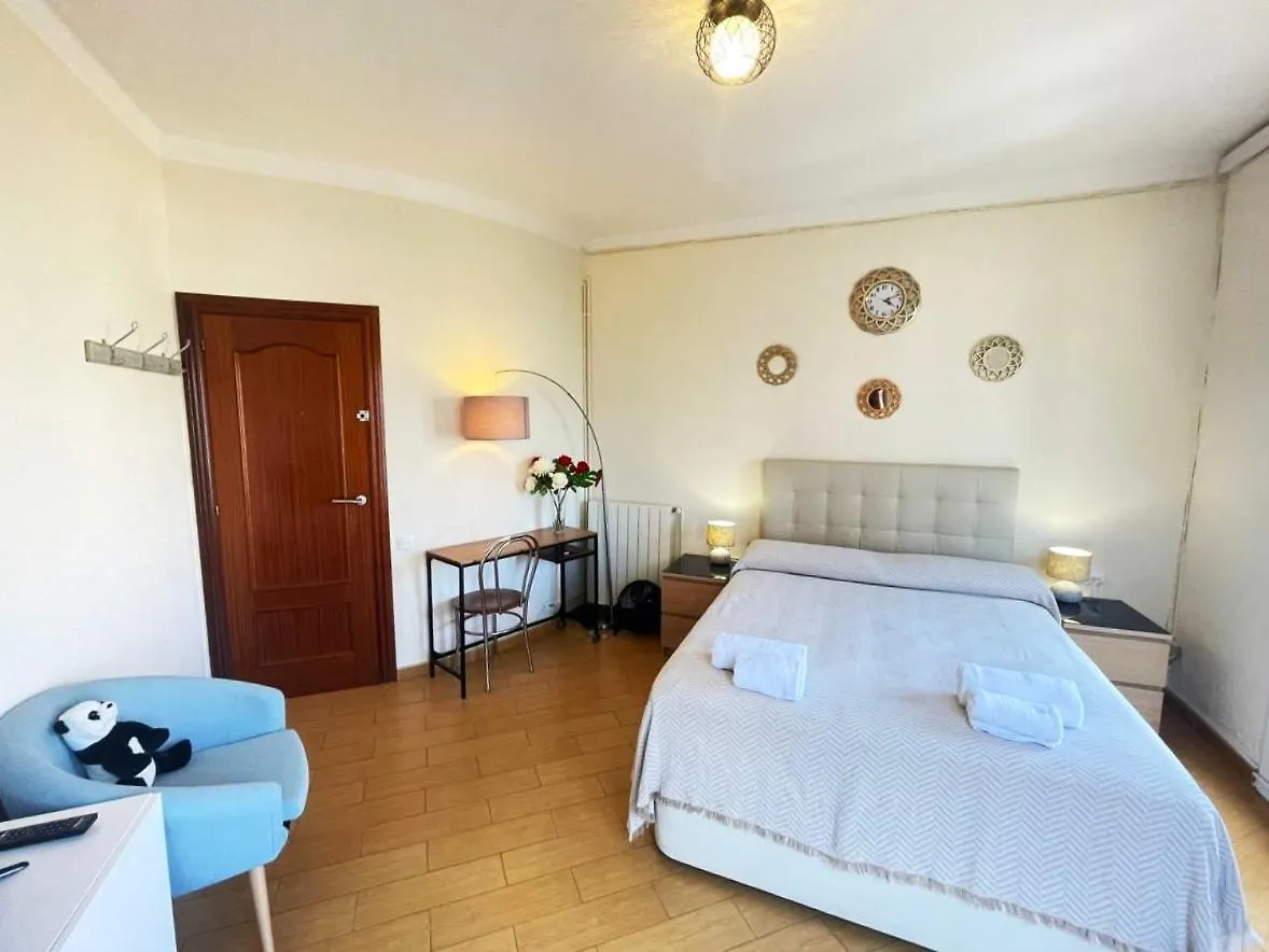 Rooms Nueva Valencia B&B