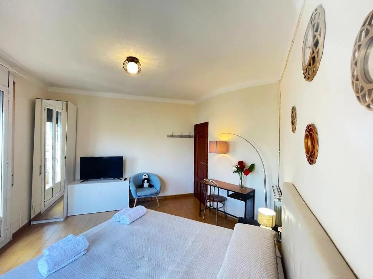 Rooms Nueva Valencia 바르셀로나